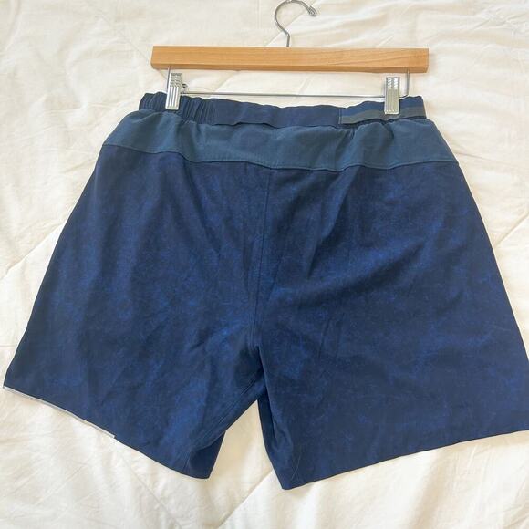 Lululemon Surge 6” Lined Shorts Blue Size Large Running Training - Picture 2 of 6